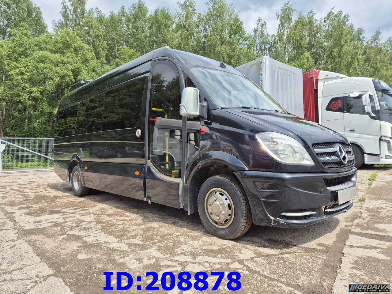 MERCEDES-BENZ Sprinter 519 -VIP- 17 places - Autocar: photos 3 MERCEDES-BENZ Sprinter 519 -VIP- 17 places - Autocar: photos 3