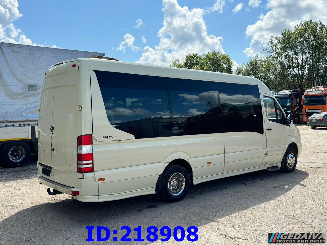 MERCEDES-BENZ Sprinter 519 VIP 18-Place Prostyle Euro5 - Autocar: photos 5 MERCEDES-BENZ Sprinter 519 VIP 18-Place Prostyle Euro5 - Autocar: photos 5