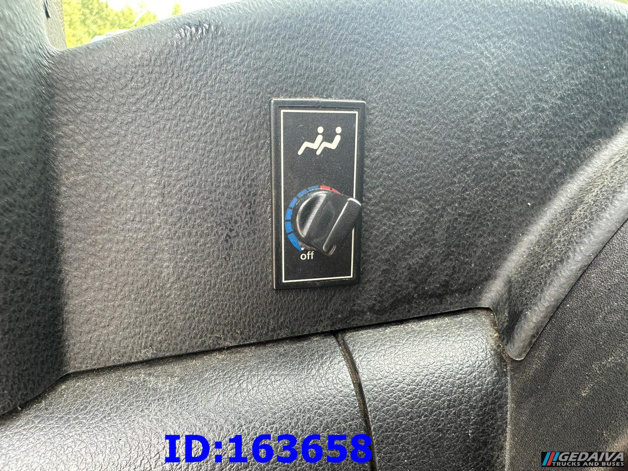 Bus urbain MERCEDES-BENZ Sprinter - City - EvoBus - 23 Place - Euro5: photos 11
