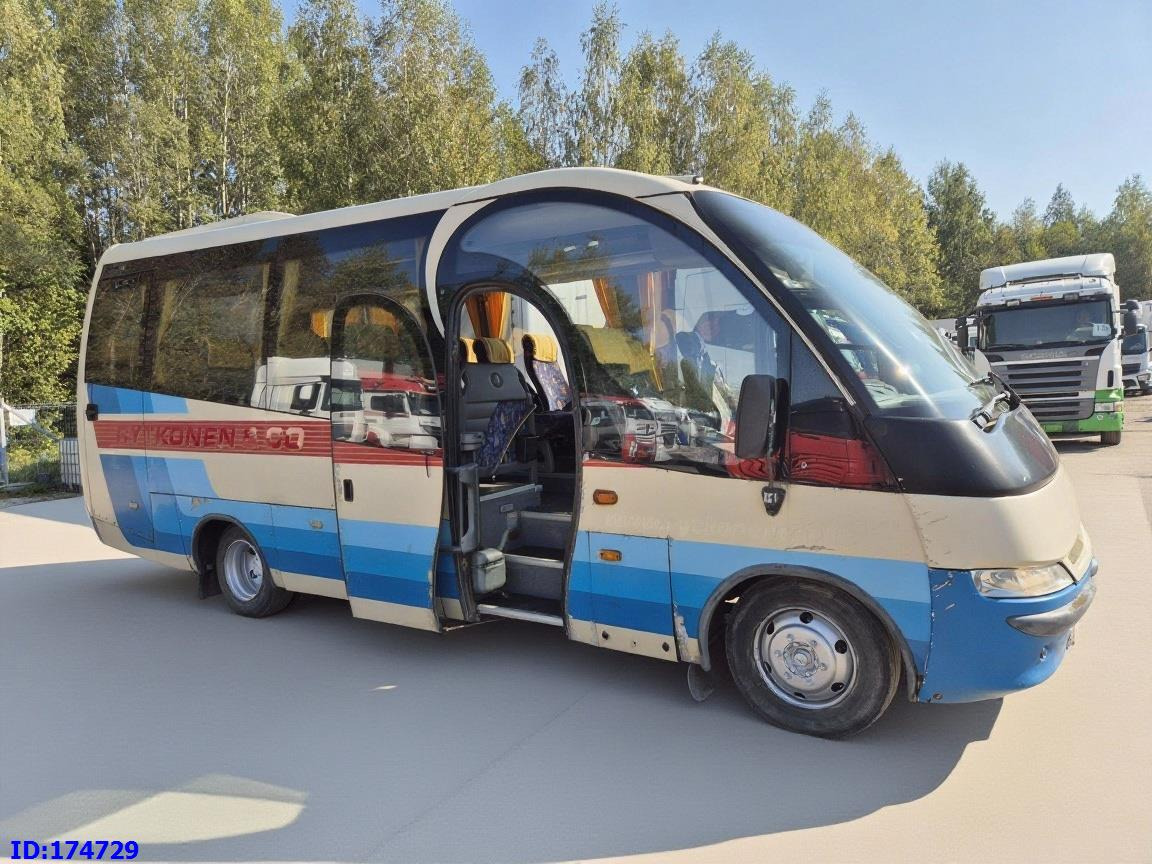 MERCEDES-BENZ Vario 815 26-Seater - Minibus, Autocar: photos 4 MERCEDES-BENZ Vario 815 26-Seater - Minibus, Autocar: photos 4