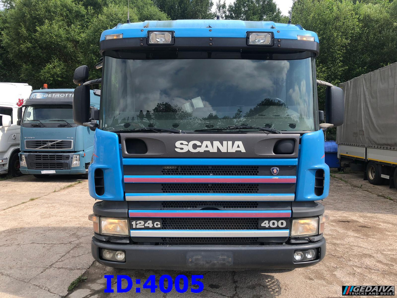 SCANIA 124 400 8x4 - Camion - système de câble: photos 2 SCANIA 124 400 8x4 - Camion - système de câble: photos 2