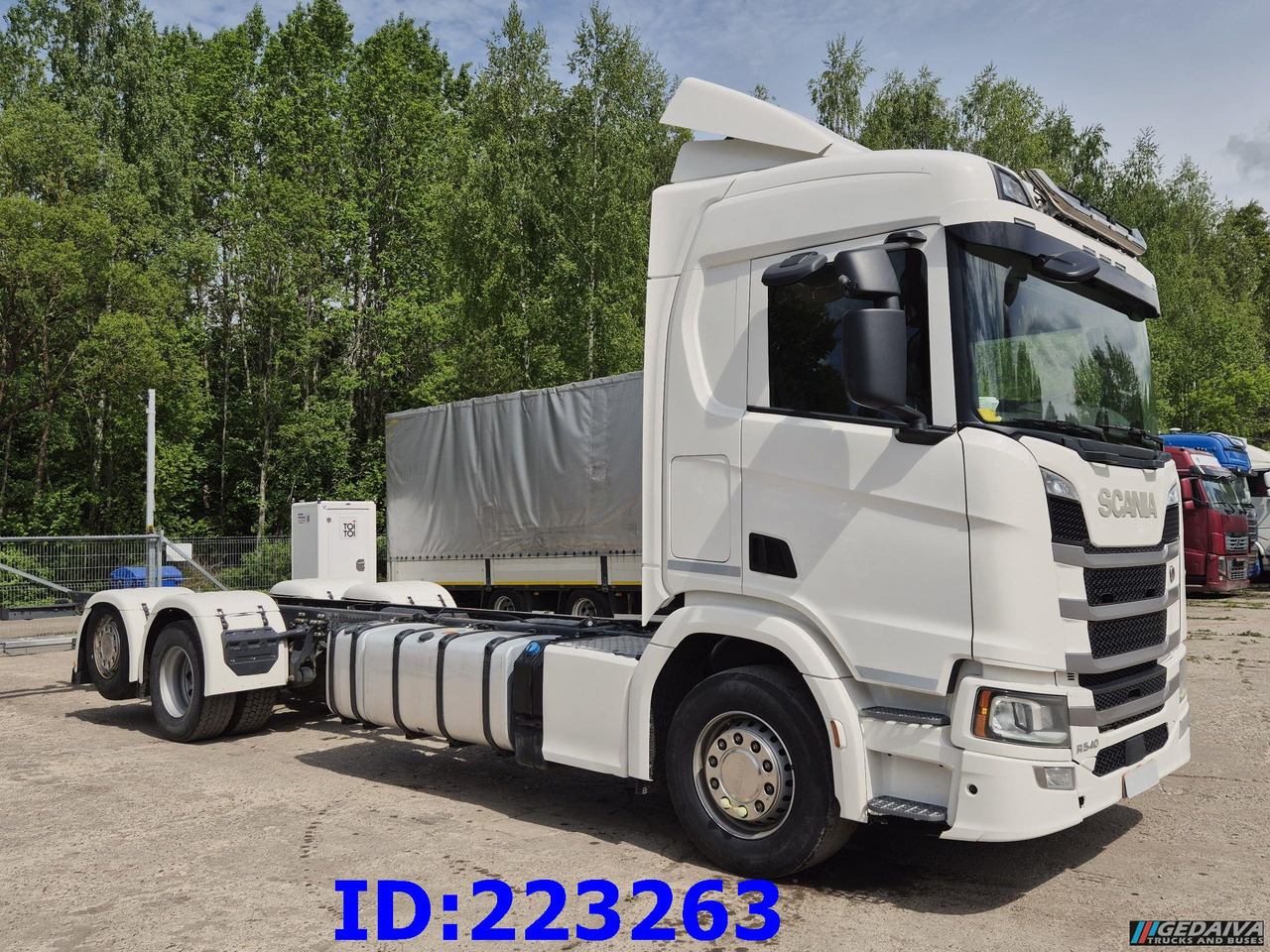 SCANIA R540 6x2 Retarder - Châssis cabine: photos 3 SCANIA R540 6x2 Retarder - Châssis cabine: photos 3