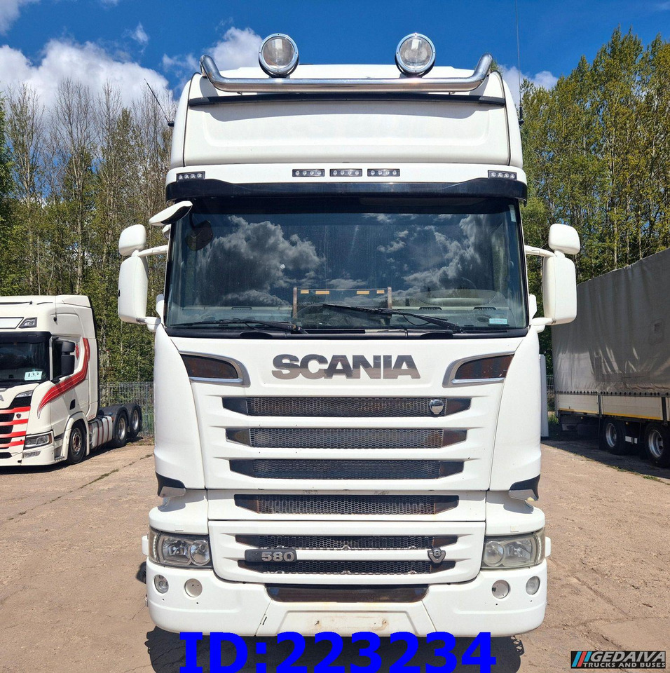 SCANIA R580 8X2 - Steering axle - Euro6 - Châssis cabine: photos 2 SCANIA R580 8X2 - Steering axle - Euro6 - Châssis cabine: photos 2