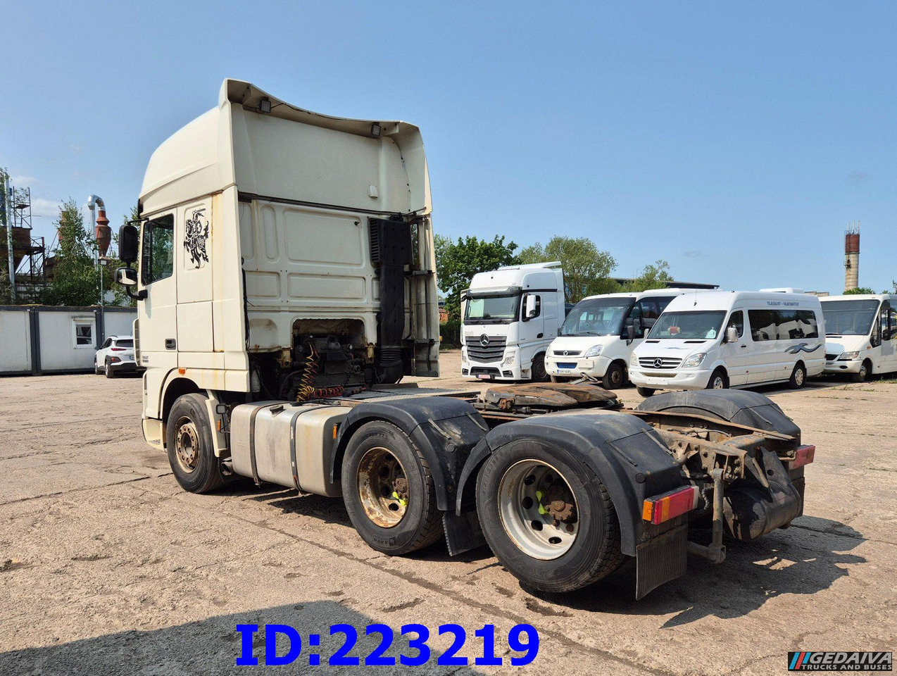 DAF XF 105.460 6X2 (10 tyre) Retarder Euro5 - Tracteur routier: photos 4 DAF XF 105.460 6X2 (10 tyre) Retarder Euro5 - Tracteur routier: photos 4