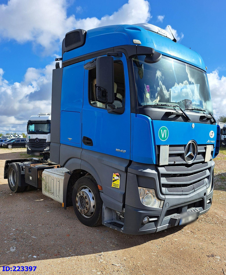MERCEDES-BENZ Actros 1842 Euro6 - Tracteur routier: photos 2 MERCEDES-BENZ Actros 1842 Euro6 - Tracteur routier: photos 2