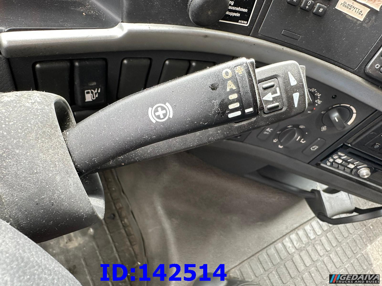 Tracteur routier VOLVO FH12 420HP 6x2 Manual: photos 8