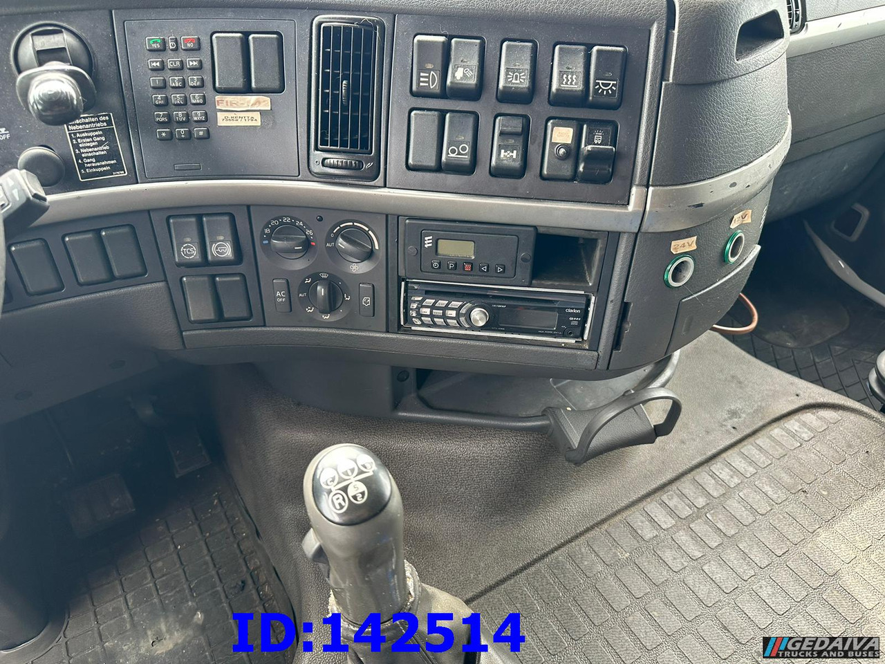 Tracteur routier VOLVO FH12 420HP 6x2 Manual: photos 9