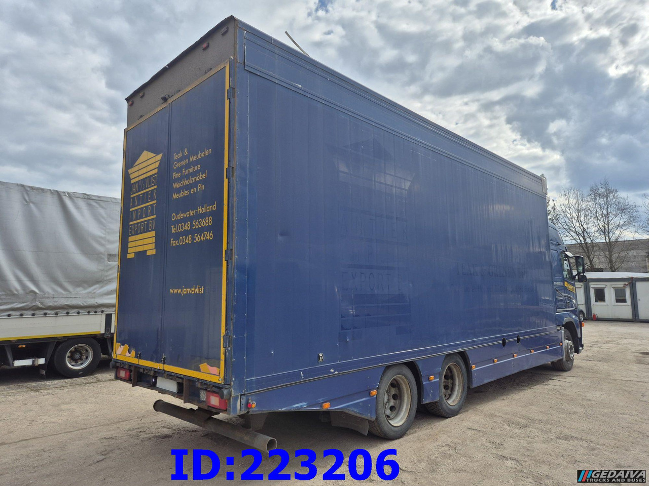 VOLVO FH12 420HP 6x2 - Camion isothermique: photos 5 VOLVO FH12 420HP 6x2 - Camion isothermique: photos 5
