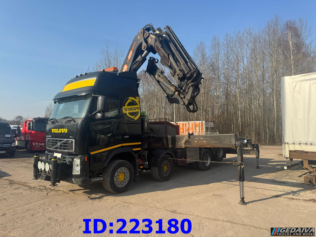 VOLVO FH12 460HP 8X2 + Crane PM 80SP - Camion plateau: photos 1 VOLVO FH12 460HP 8X2 + Crane PM 80SP - Camion plateau: photos 1
