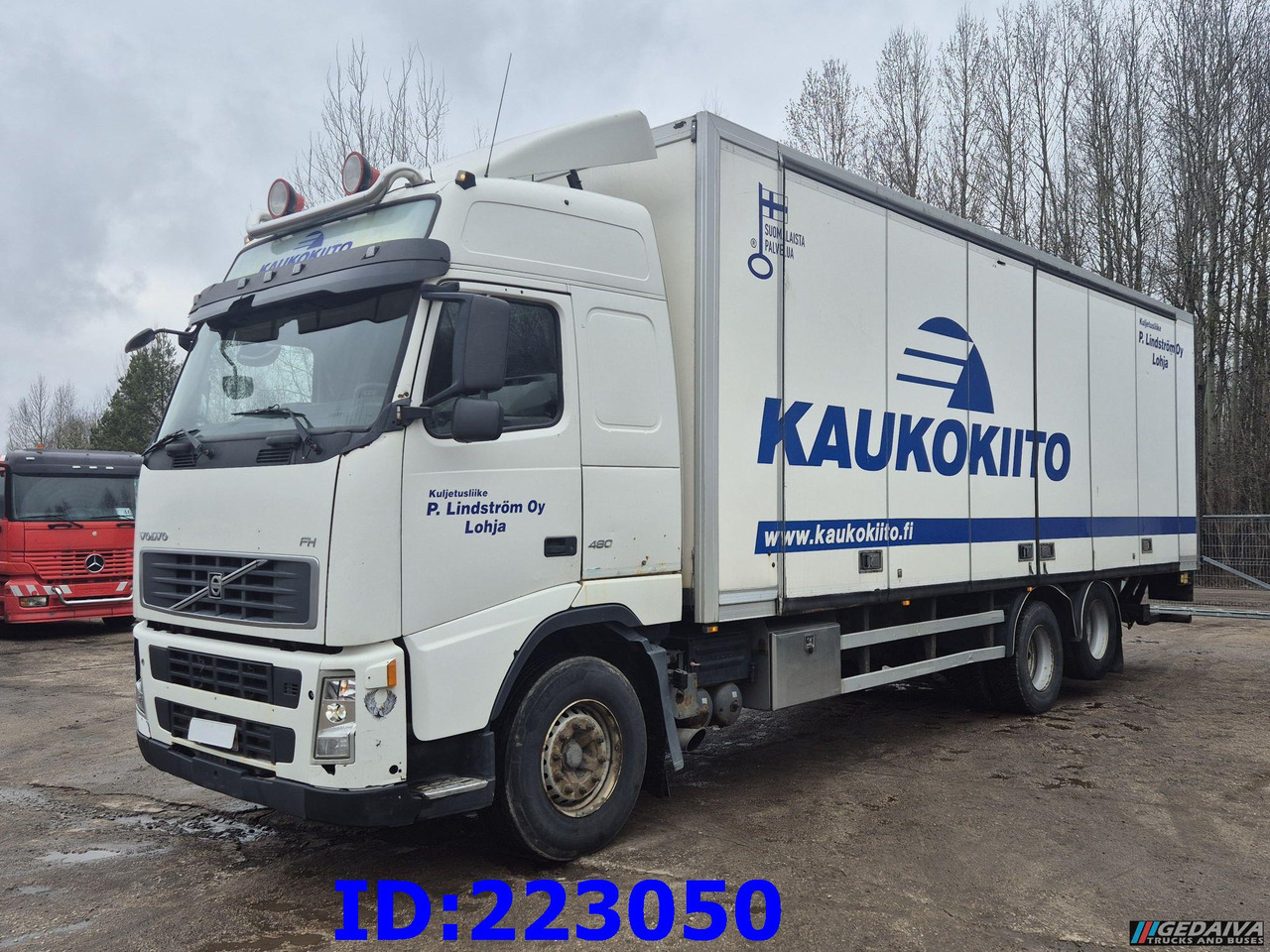VOLVO FH13 480HP 6x2 Manual 10 tyres - Camion isothermique: photos 1 VOLVO FH13 480HP 6x2 Manual 10 tyres - Camion isothermique: photos 1