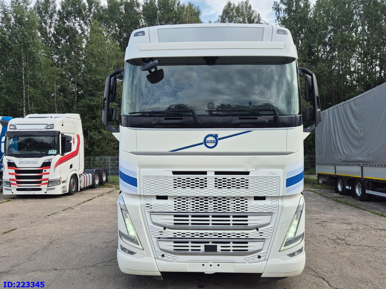 VOLVO FH13 500HP 6x2 10 tyre - New generation - Châssis cabine: photos 2 VOLVO FH13 500HP 6x2 10 tyre - New generation - Châssis cabine: photos 2