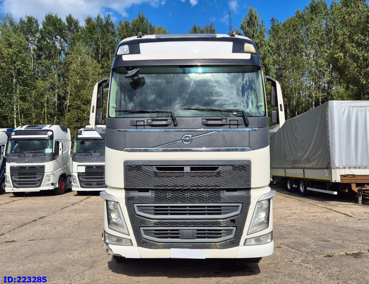 VOLVO FH13 540HP 6x2 (10 tyre) Euro6 - Châssis cabine: photos 2 VOLVO FH13 540HP 6x2 (10 tyre) Euro6 - Châssis cabine: photos 2