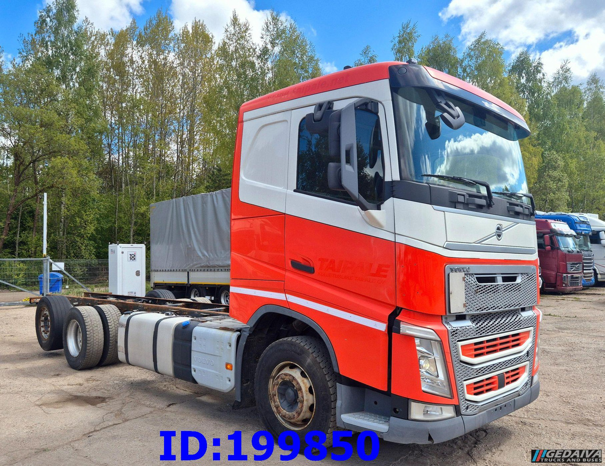 VOLVO FH13 540HP 6x2 Euro6 - Châssis cabine: photos 4 VOLVO FH13 540HP 6x2 Euro6 - Châssis cabine: photos 4