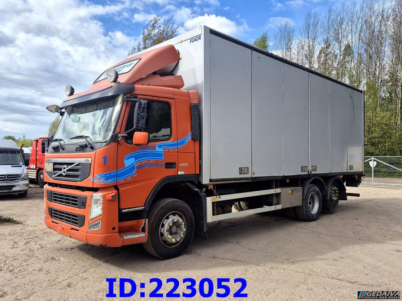 VOLVO FM11 450HP 6x2 Euro5 - Camion fourgon: photos 1 VOLVO FM11 450HP 6x2 Euro5 - Camion fourgon: photos 1