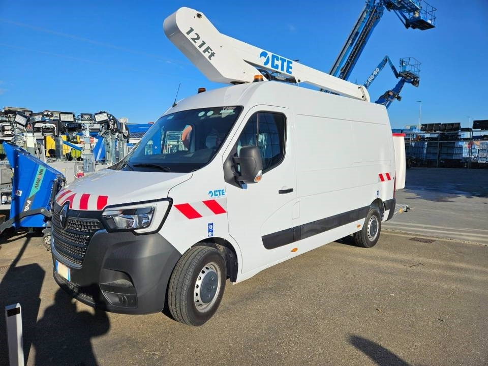 CTE VAN FT 121 - Camion avec nacelle: photos 2 CTE VAN FT 121 - Camion avec nacelle: photos 2