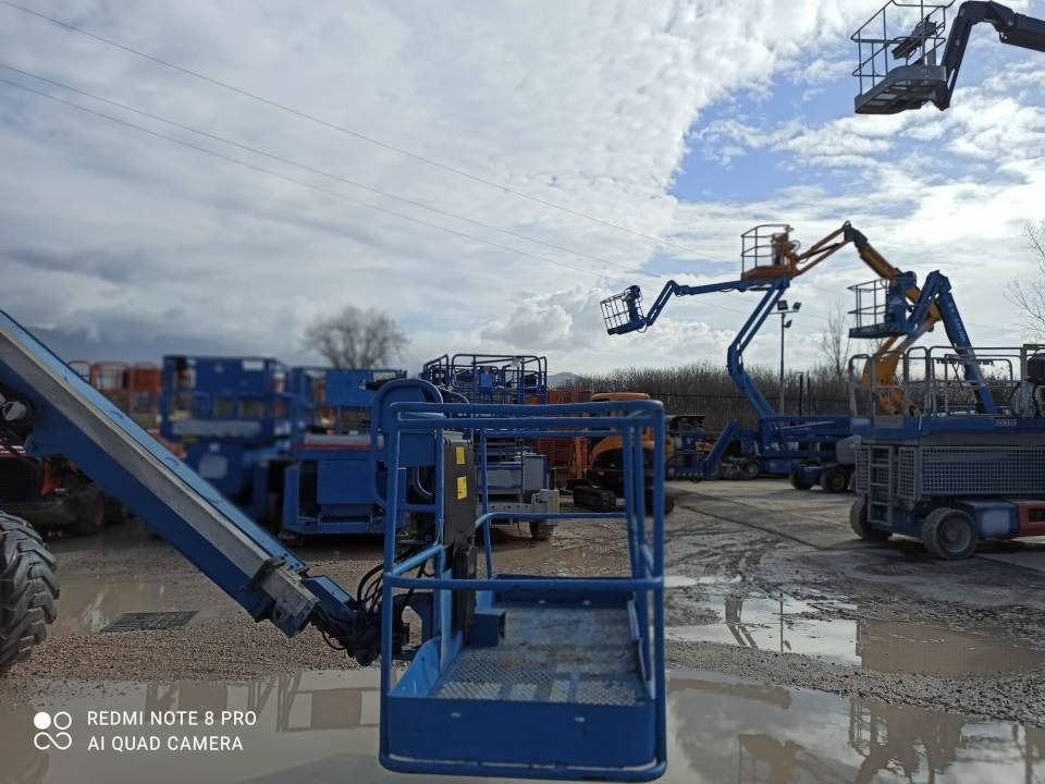 Genie Z 135/70 - Nacelle articulée: photos 4 Genie Z 135/70 - Nacelle articulée: photos 4