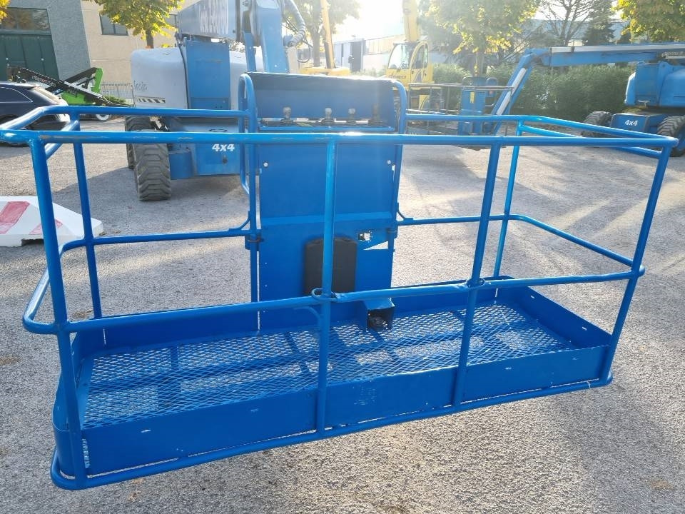 Genie Z 80/60 - Nacelle articulée: photos 4 Genie Z 80/60 - Nacelle articulée: photos 4