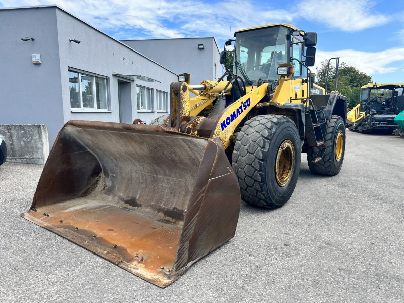 Komatsu WA 400 -5 H (110655) - Chargeuse sur pneus: photos 2 Komatsu WA 400 -5 H (110655) - Chargeuse sur pneus: photos 2