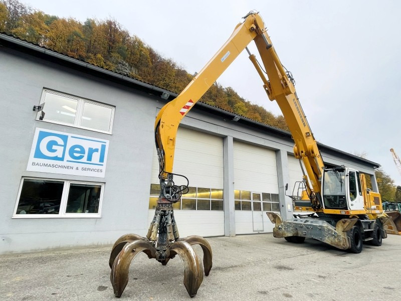 Liebherr A934C (3878) - Pelle de manutention: photos 5 Liebherr A934C (3878) - Pelle de manutention: photos 5