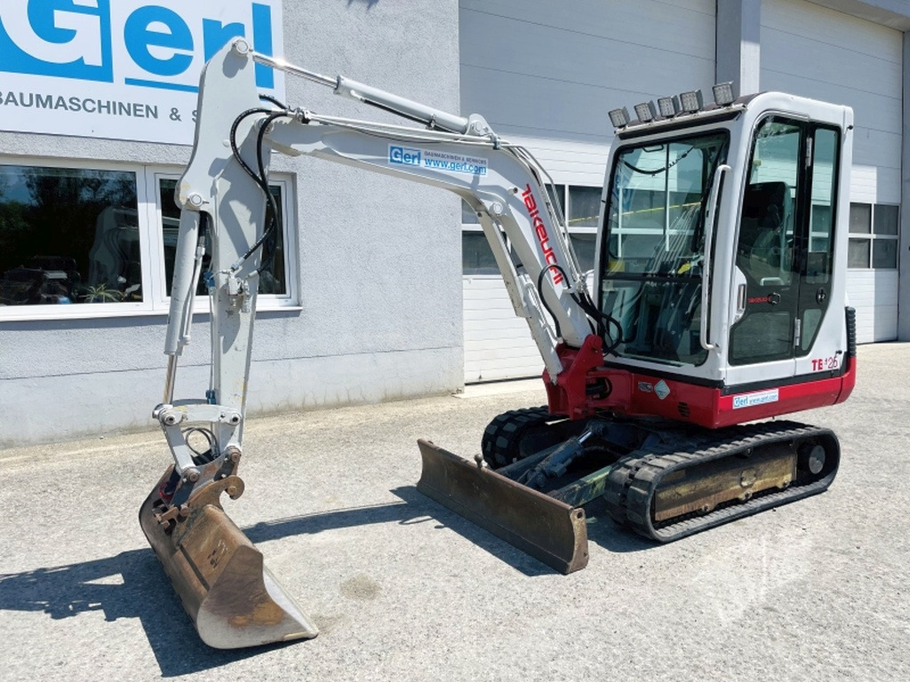 Takeuchi TB125 (4004) - Mini pelle: photos 4 Takeuchi TB125 (4004) - Mini pelle: photos 4