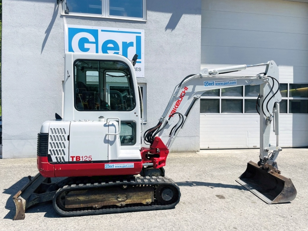 Takeuchi TB125 (4004) - Mini pelle: photos 2 Takeuchi TB125 (4004) - Mini pelle: photos 2