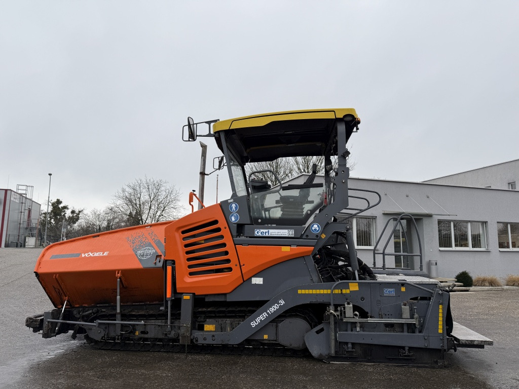 Vögele Super 1900-3i (111777) - Finisseur: photos 1 Vögele Super 1900-3i (111777) - Finisseur: photos 1