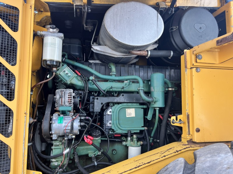 Chargeuse sur pneus Volvo L 180 E HL (110814): photos 11 Chargeuse sur pneus Volvo L 180 E HL (110814): photos 11