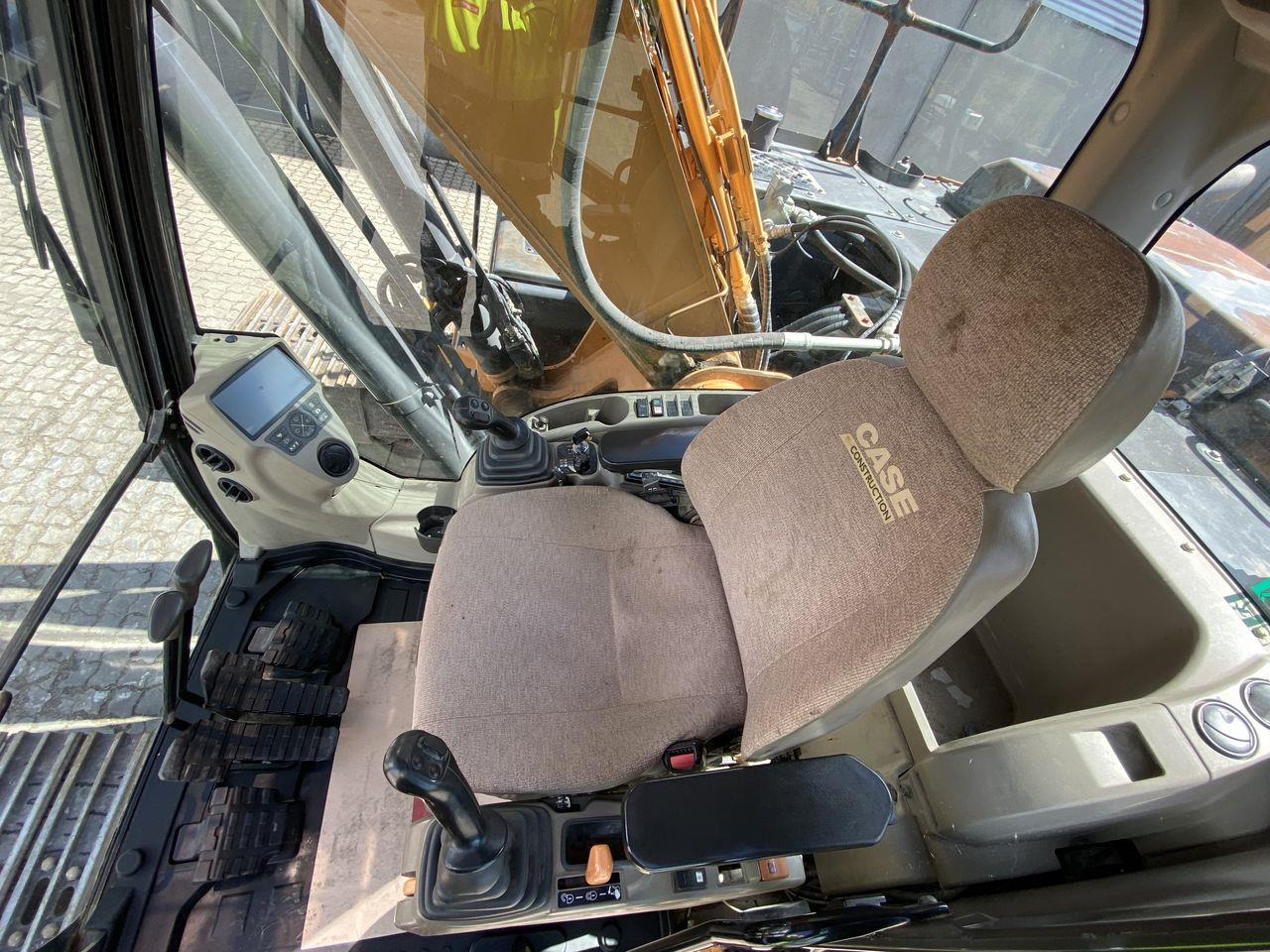 Case CX210C - Pelle sur chenille: photos 3 Case CX210C - Pelle sur chenille: photos 3