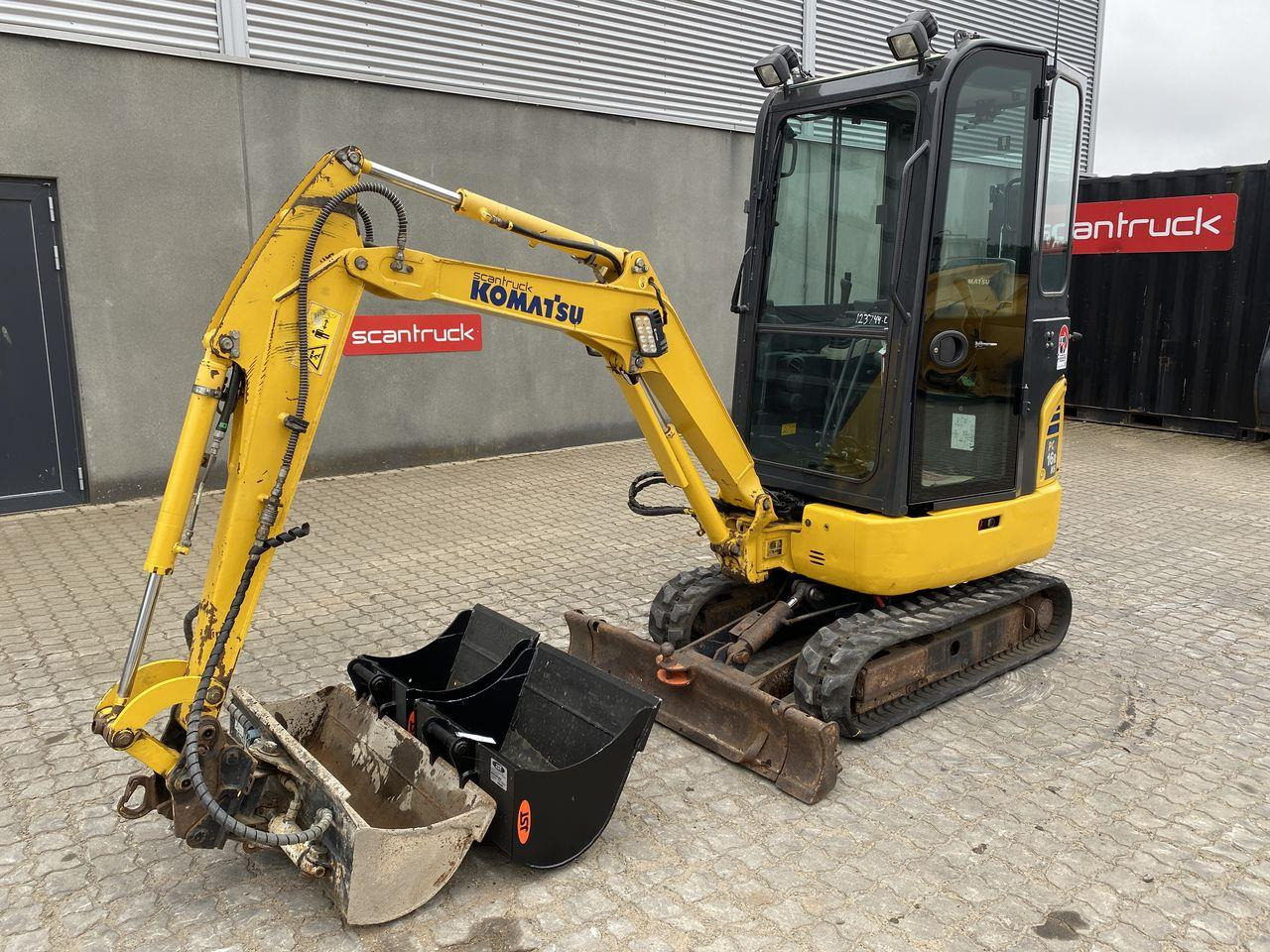 Mini pelle Komatsu PC16R-3HS: photos 1