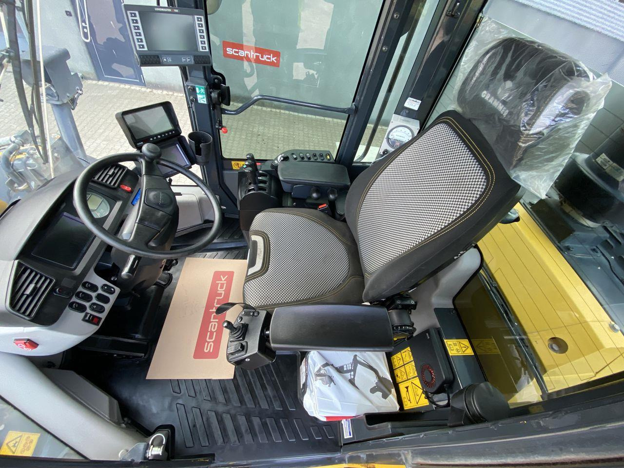 Komatsu WA320-8 - Chargeuse sur pneus: photos 3 Komatsu WA320-8 - Chargeuse sur pneus: photos 3