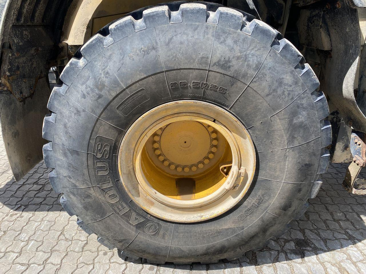 Chargeuse sur pneus Komatsu WA470-7: photos 7