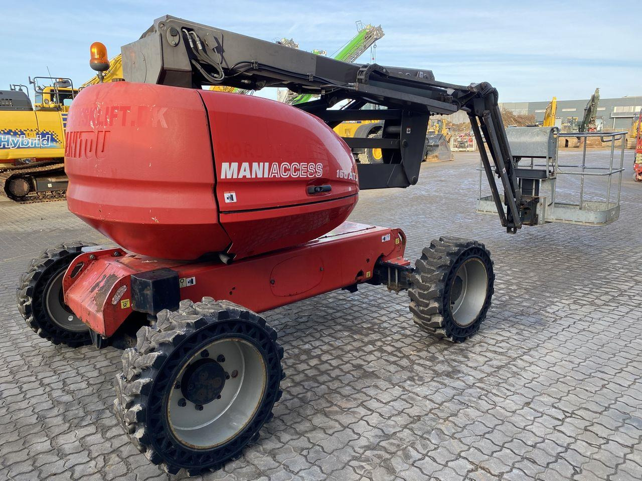Manitou 160ATJ RC - Nacelle articulée: photos 4 Manitou 160ATJ RC - Nacelle articulée: photos 4