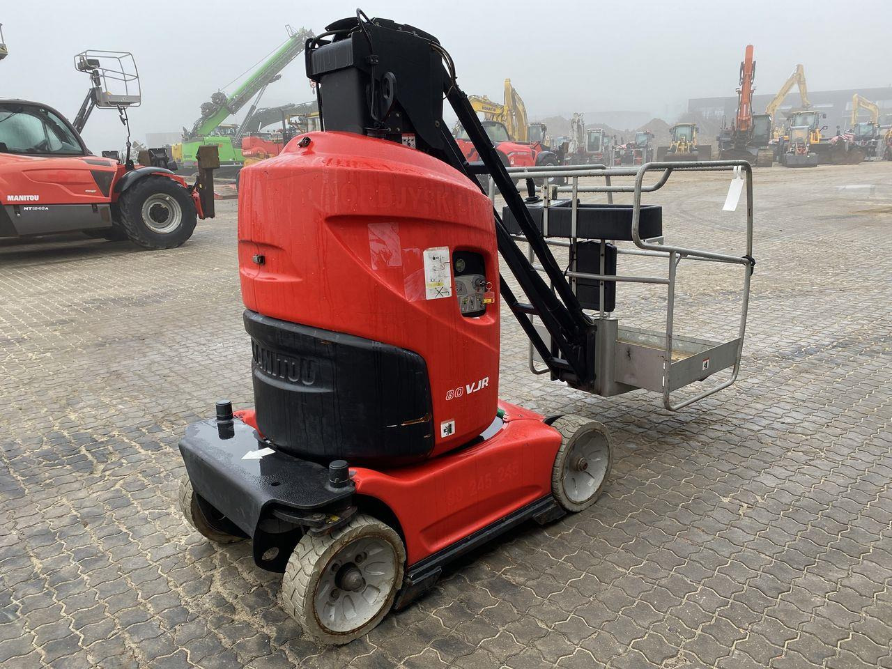 Manitou 80VJR - Nacelle à mât vertical: photos 4 Manitou 80VJR - Nacelle à mât vertical: photos 4