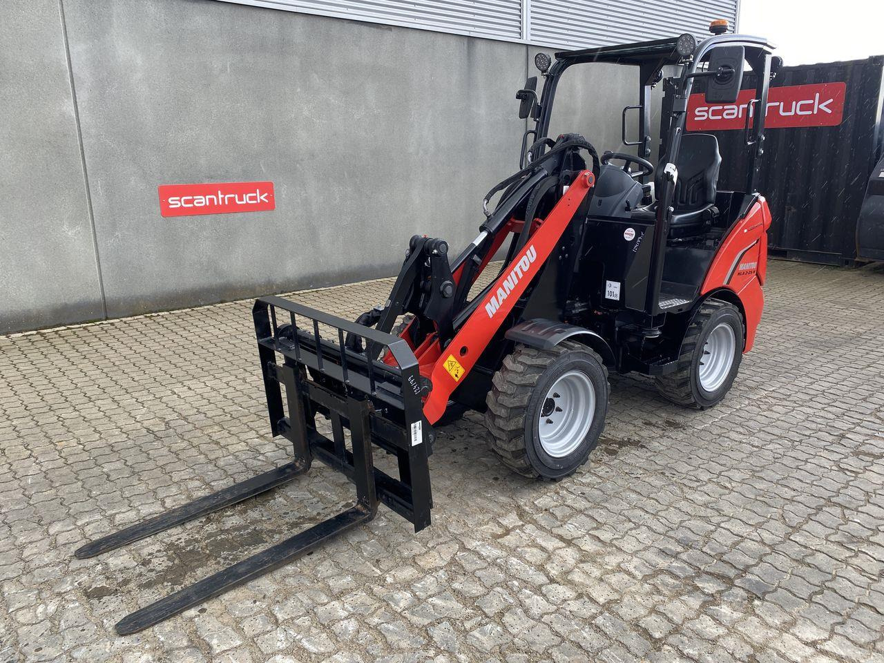 Manitou MLA 2-25H 4P - Valet de ferme: photos 1 Manitou MLA 2-25H 4P - Valet de ferme: photos 1