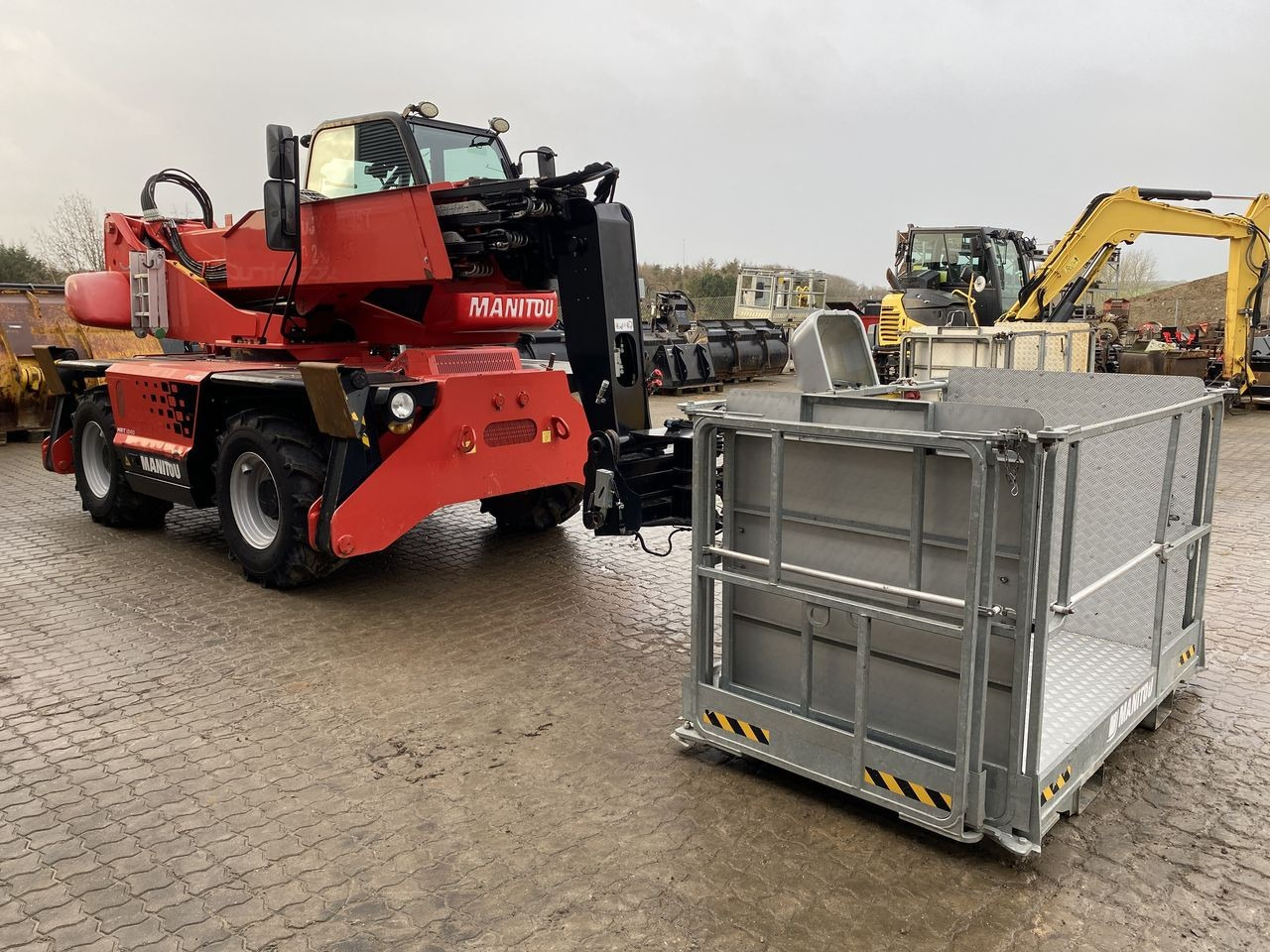 Manitou MRT1840 EASY ST3B - Chariot télescopique: photos 5 Manitou MRT1840 EASY ST3B - Chariot télescopique: photos 5