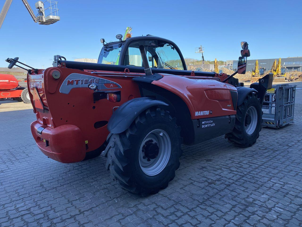Manitou MT1840A ST3B - Chariot télescopique: photos 4 Manitou MT1840A ST3B - Chariot télescopique: photos 4