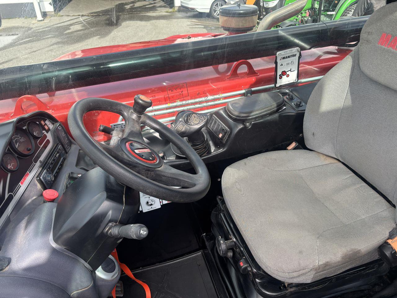 Manitou MT933 EASY COMFORT - Chariot télescopique: photos 3 Manitou MT933 EASY COMFORT - Chariot télescopique: photos 3