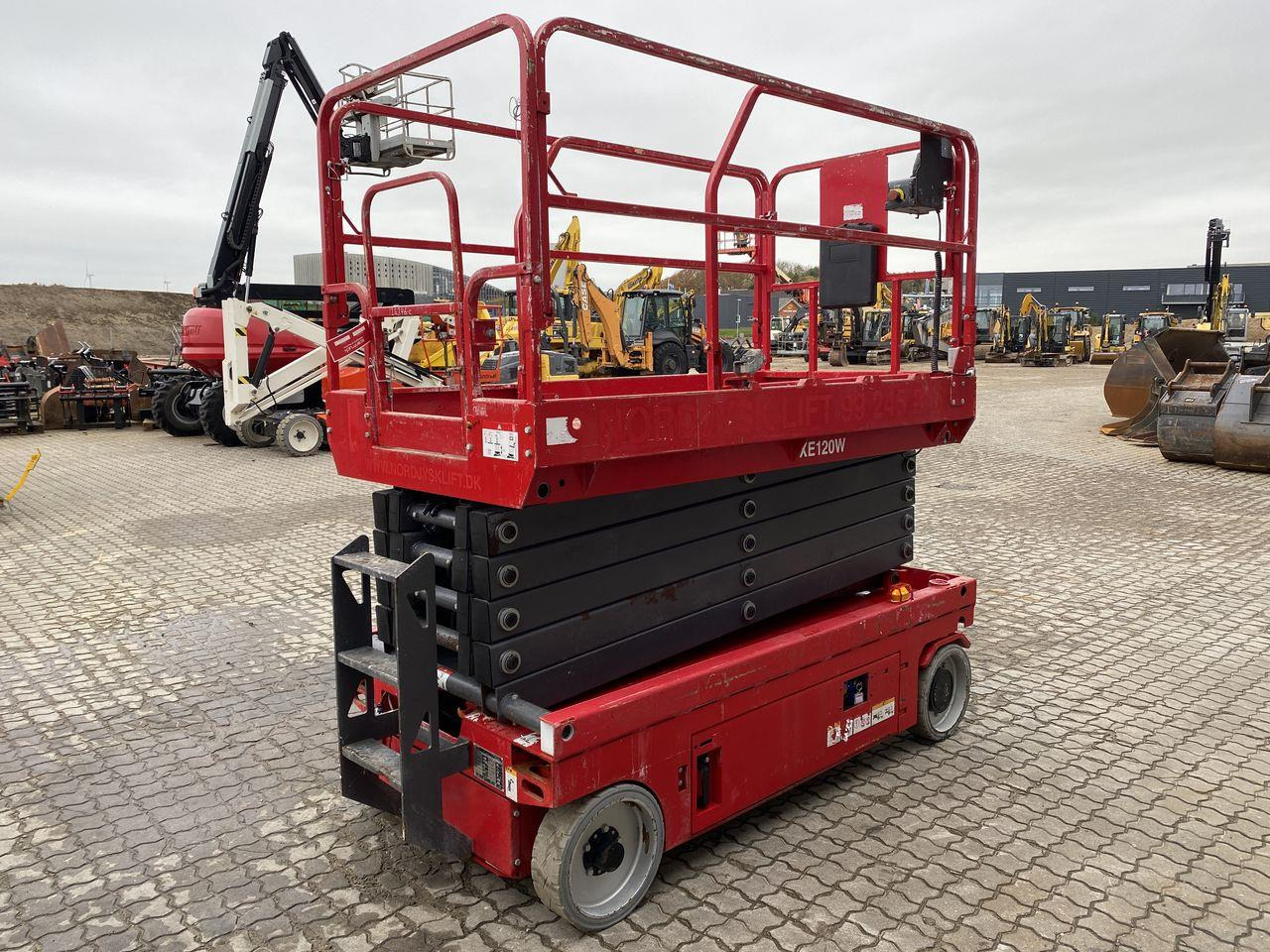 Mantall XE120W - Nacelle ciseaux: photos 4 Mantall XE120W - Nacelle ciseaux: photos 4