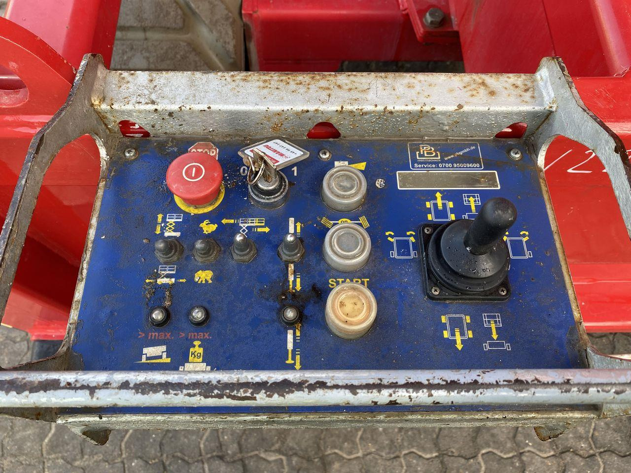 PB S225-24DS 4X4 - Nacelle ciseaux: photos 3 PB S225-24DS 4X4 - Nacelle ciseaux: photos 3