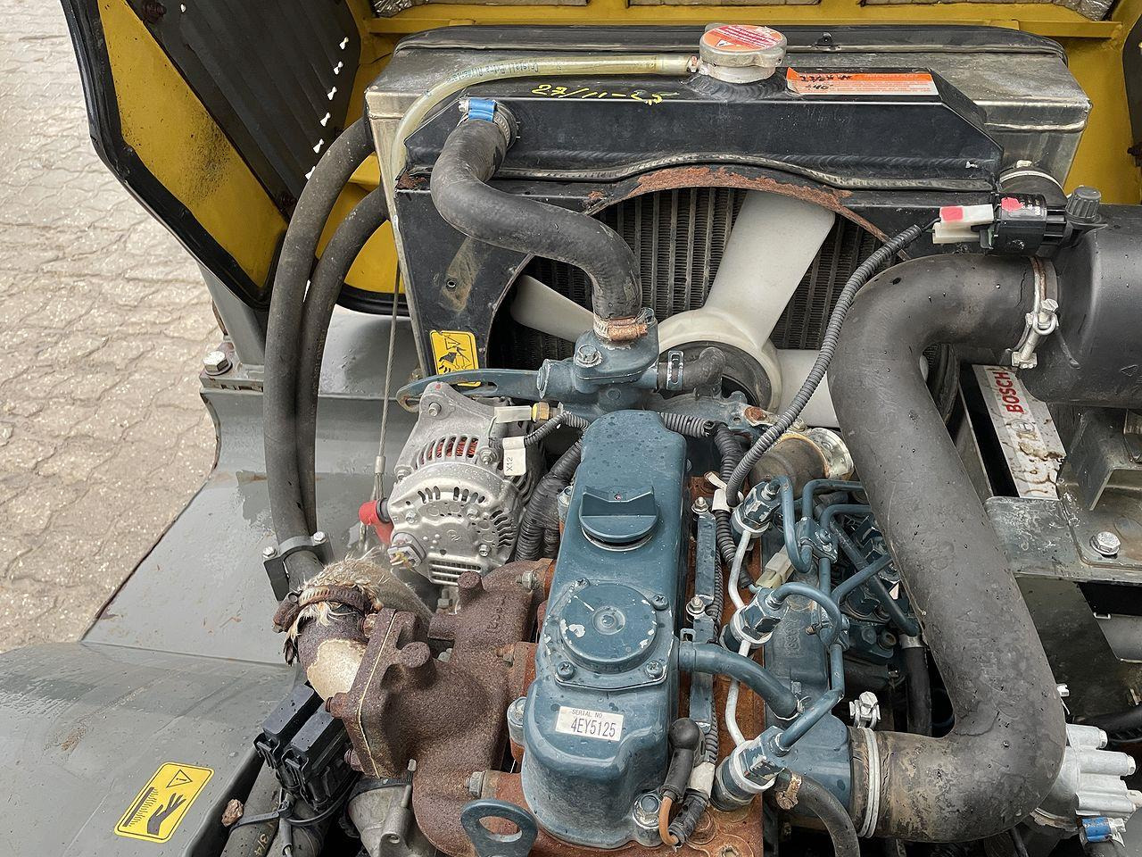 Tombereau sur chenilles Wacker Neuson DT15: photos 8 Tombereau sur chenilles Wacker Neuson DT15: photos 8