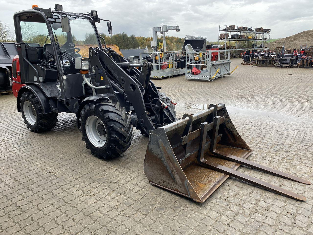 Weidemann 2070 CX50 LP - Valet de ferme: photos 5 Weidemann 2070 CX50 LP - Valet de ferme: photos 5