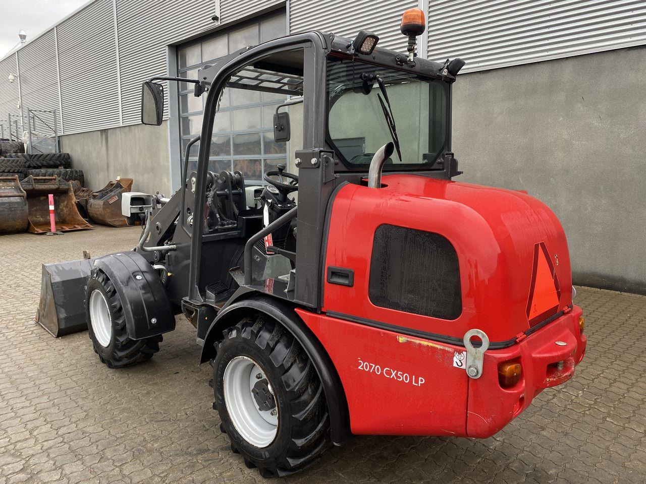 Weidemann 2070 CX50 LP - Valet de ferme: photos 2 Weidemann 2070 CX50 LP - Valet de ferme: photos 2