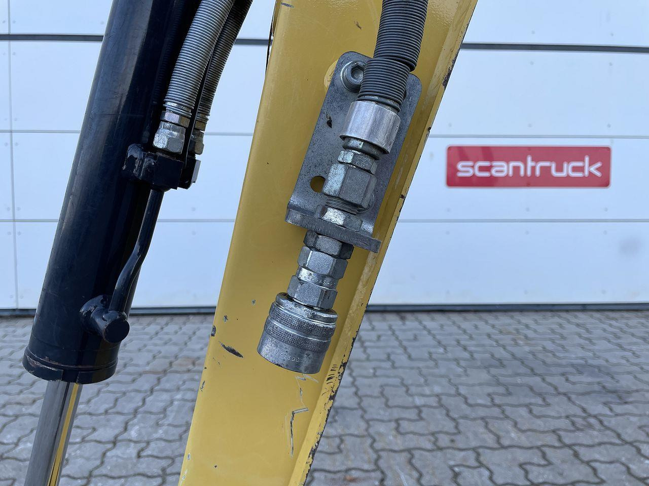 Mini pelle Yanmar VIO12: photos 9 Mini pelle Yanmar VIO12: photos 9