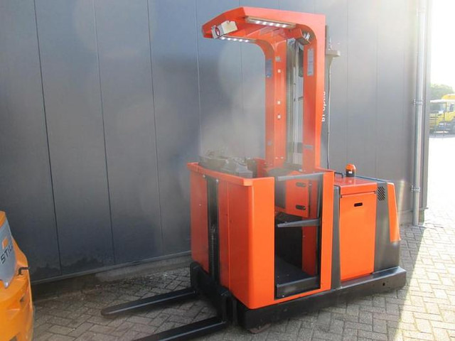 BT OME 100M - Préparateur de commandes: photos 3 BT OME 100M - Préparateur de commandes: photos 3