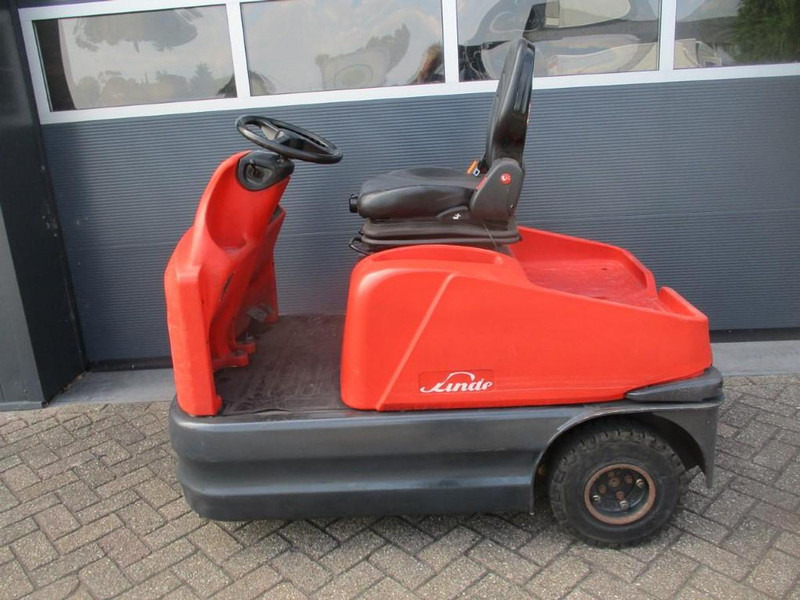 Linde P 60 - Chariot tracteur: photos 1 Linde P 60 - Chariot tracteur: photos 1
