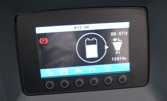 Jungheinrich ETV214 - Chariot à mât rétractable: photos 4 Jungheinrich ETV214 - Chariot à mât rétractable: photos 4