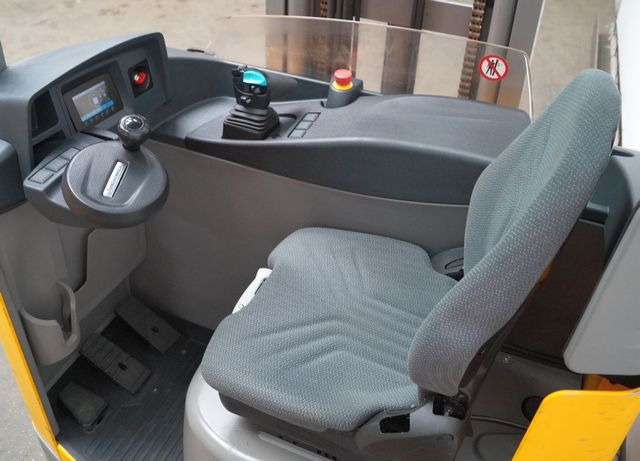 Jungheinrich ETV214 - Chariot à mât rétractable: photos 3 Jungheinrich ETV214 - Chariot à mât rétractable: photos 3