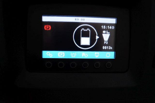 Jungheinrich ETV214 - Chariot à mât rétractable: photos 4 Jungheinrich ETV214 - Chariot à mât rétractable: photos 4