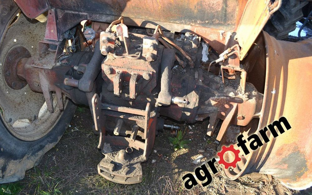Case części 956xl 856 1056 skrzynia silnik most oś napęd kabina podnośnik wał blok głowica - Boîte de vitesse pour Machine agricole: photos 3 Case części 956xl 856 1056 skrzynia silnik most oś napęd kabina podnośnik wał blok głowica - Boîte de vitesse pour Machine agricole: photos 3