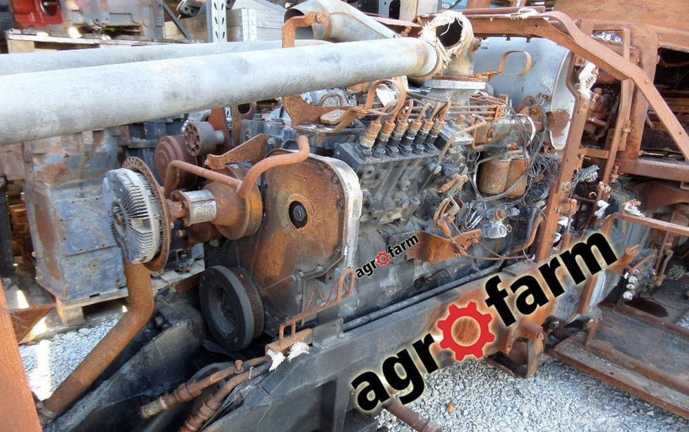 Case części MX 235 240 skrzynia silnik most układ głowica blok zwolnica obudowa piasta zwrotnica wał - Boîte de vitesse pour Machine agricole: photos 4 Case części MX 235 240 skrzynia silnik most układ głowica blok zwolnica obudowa piasta zwrotnica wał - Boîte de vitesse pour Machine agricole: photos 4